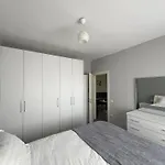 Apartmán Lori's Seaside Modern