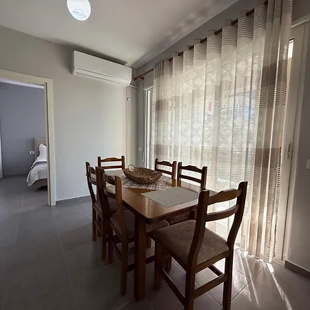 公寓 Lori's Seaside Modern *