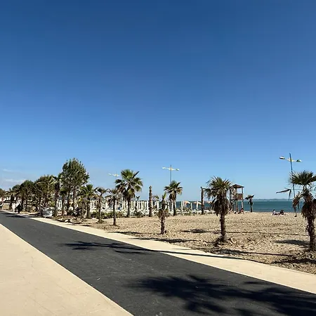 Lori's Seaside Modern