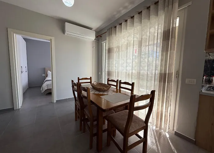 Appartement Lori's Seaside Modern *