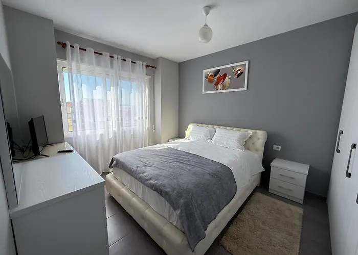 Lori's Seaside Modern Apartment Durres